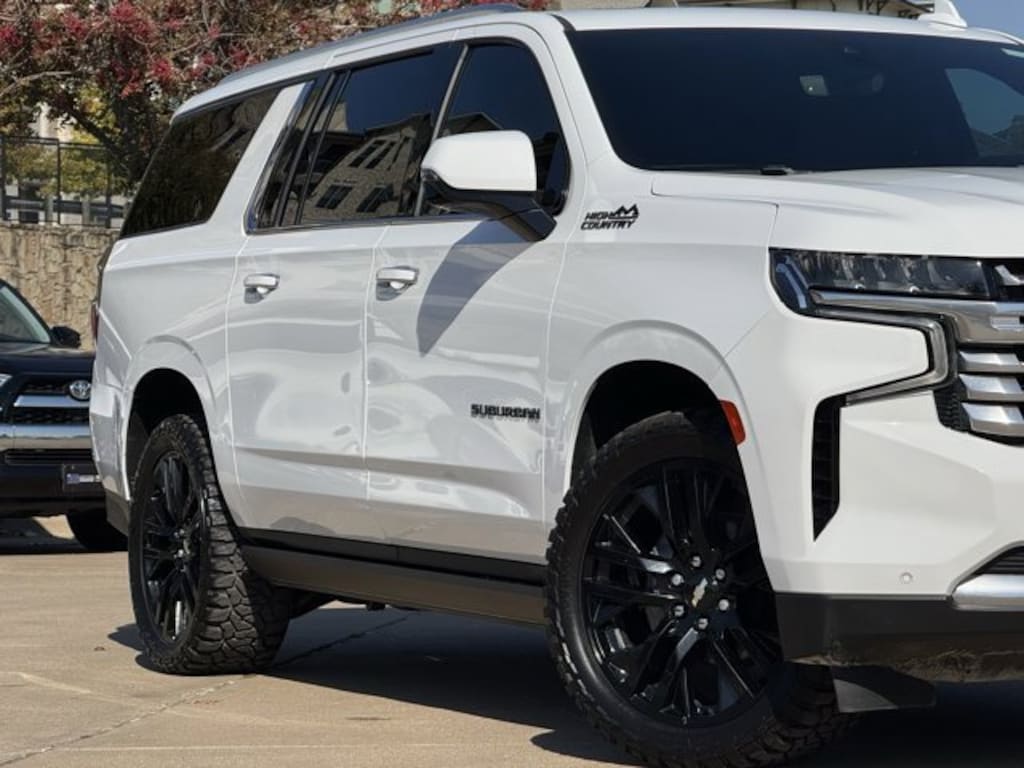 Used 2022 Chevrolet Suburban High Country SUV