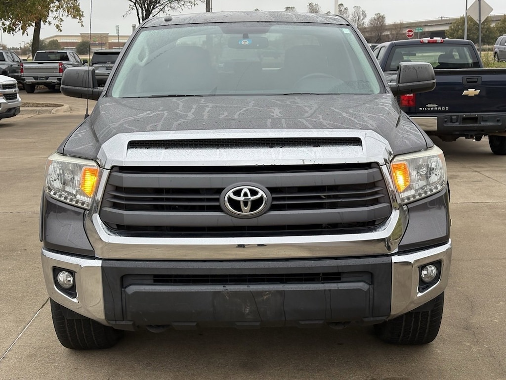 Used 2015 Toyota Tundra 4WD Truck SR5 Truck CrewMax