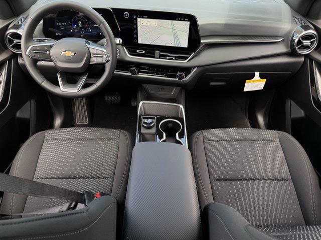 2027 Chevrolet Equinox LT - Photo 10