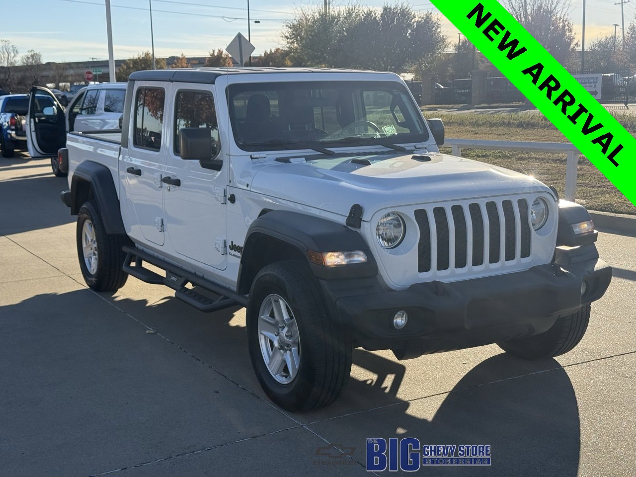 2020 Jeep Gladiator Sport S's photo
