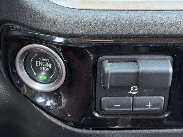 2022 Chevrolet Silverado 1500 LT - Photo 19