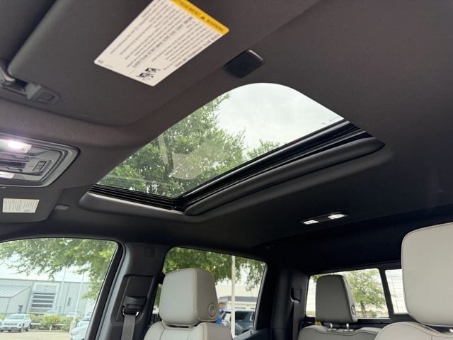 2026 Chevrolet Silverado 1500 ZR2 - Photo 23