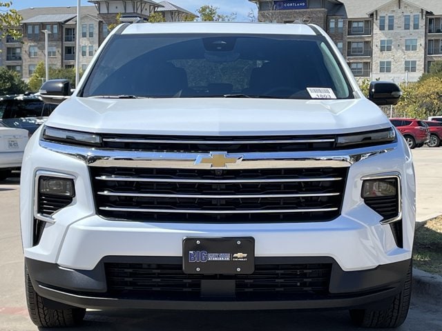 2027 Chevrolet Traverse LT - Photo 7