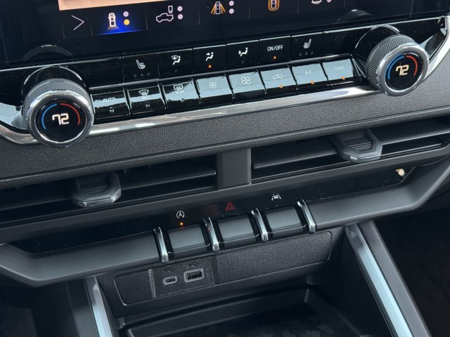 2026 Chevrolet Colorado Trail Boss - Photo 15