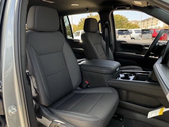2026 Chevrolet Suburban LS - Photo 23