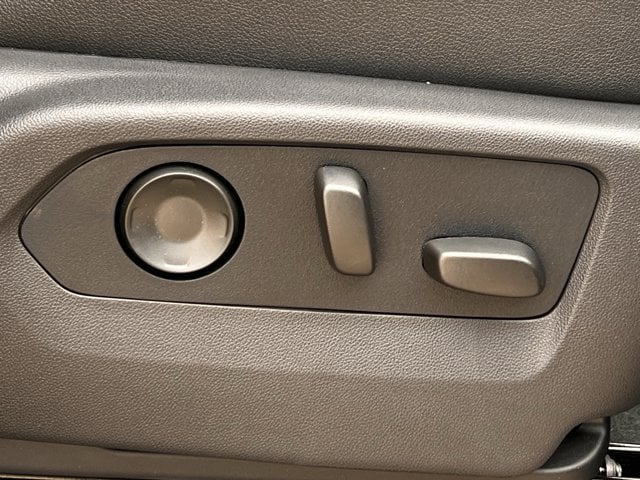 2027 Chevrolet Tahoe High Country - Photo 25