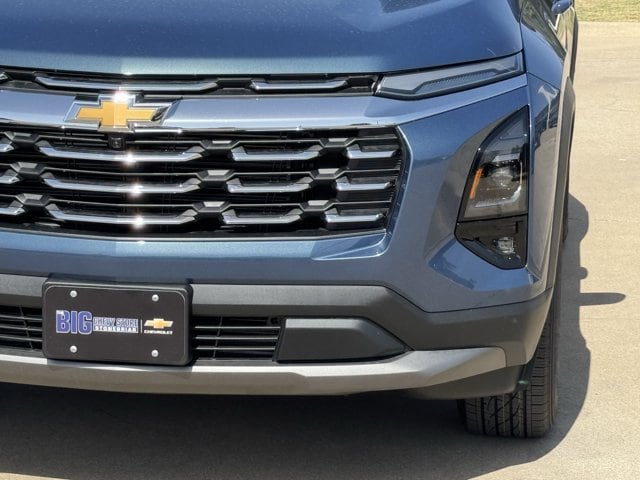2027 Chevrolet Equinox LT - Photo 9