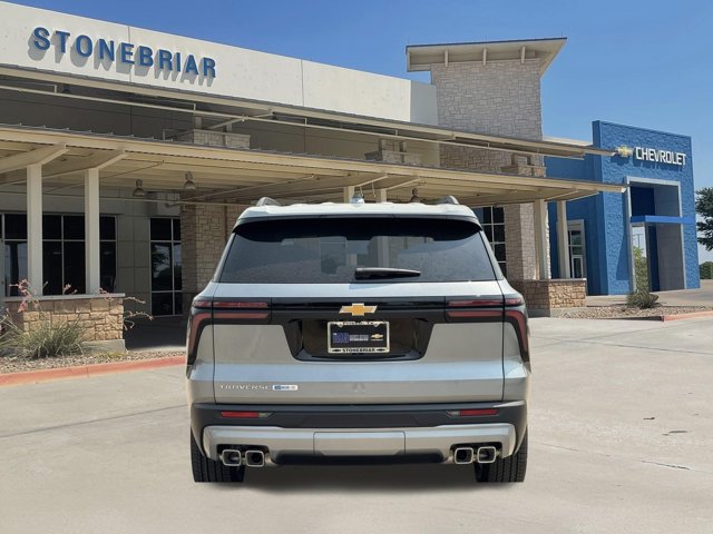 2027 Chevrolet Traverse LT - Photo 6