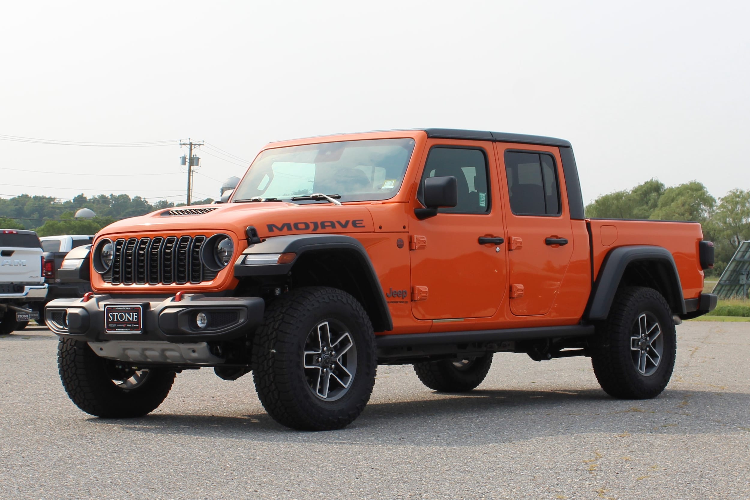 2025 Jeep Gladiator Pickup 