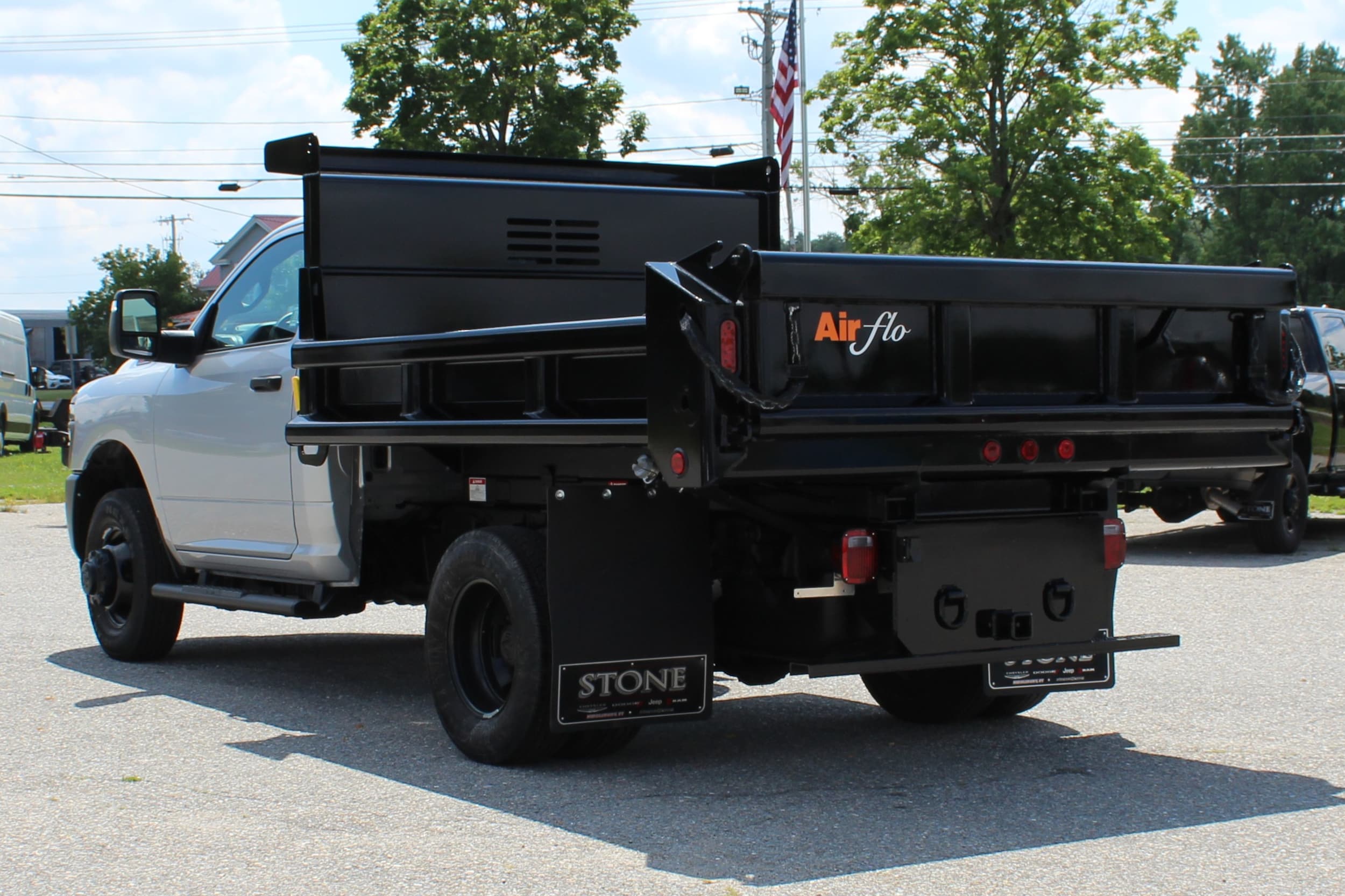 2026 RAM 3500 Chassis Tradesman - Photo 7