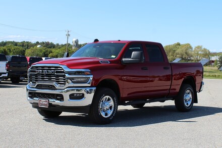 2025 Ram 3500 TRADESMAN CREW CAB 4X4 6'4 BOX Pickup