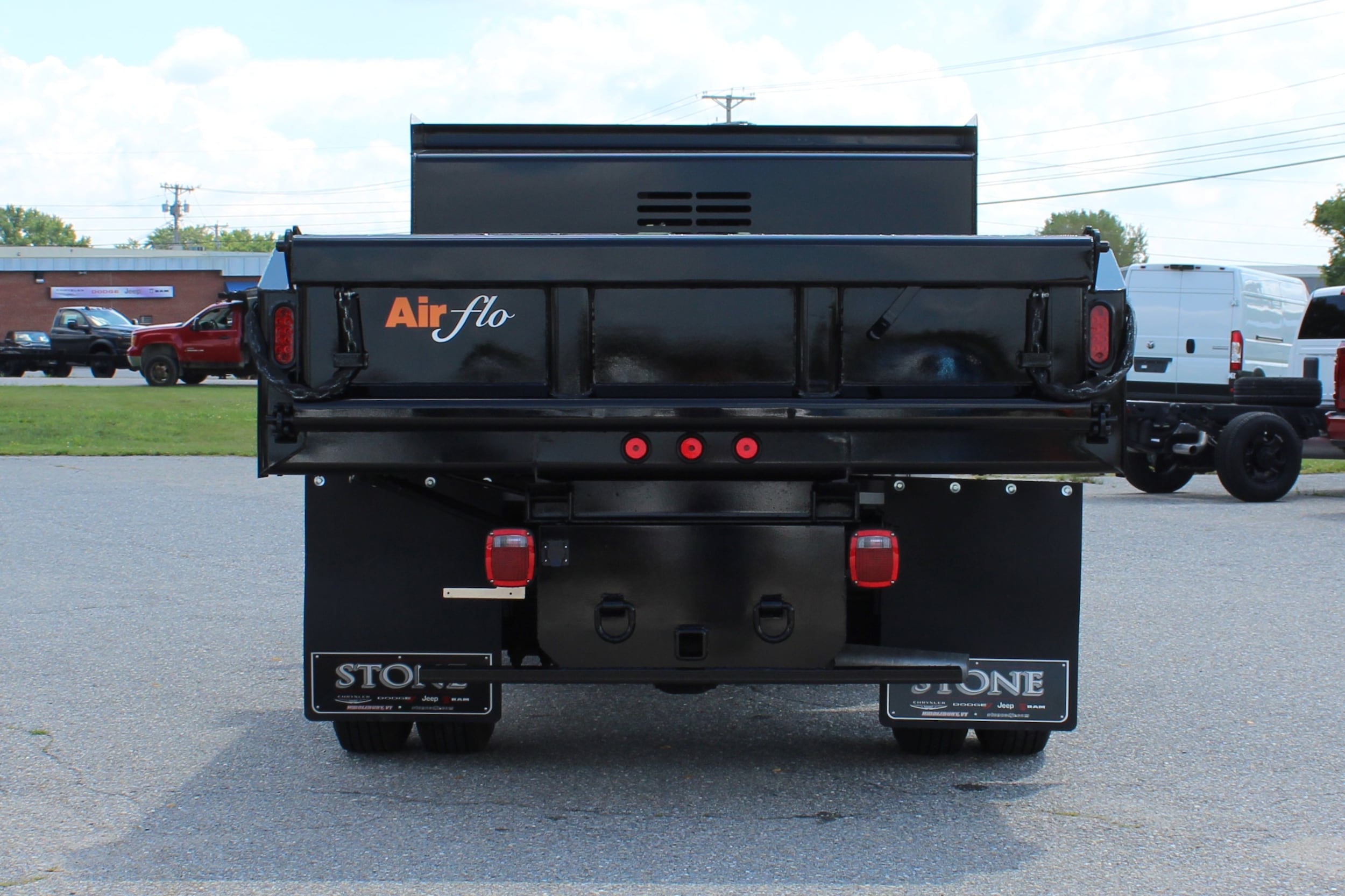 2026 RAM 3500 Chassis Tradesman - Photo 6