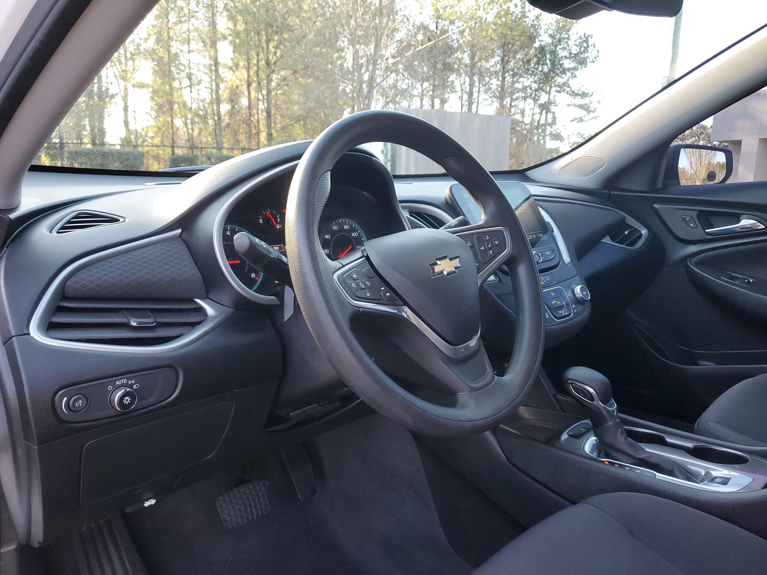 2023 Chevrolet Malibu 1LS - Photo 14