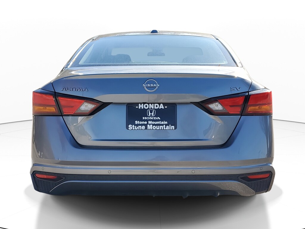 Used 2023 Nissan Altima 2.5 SV Sedan