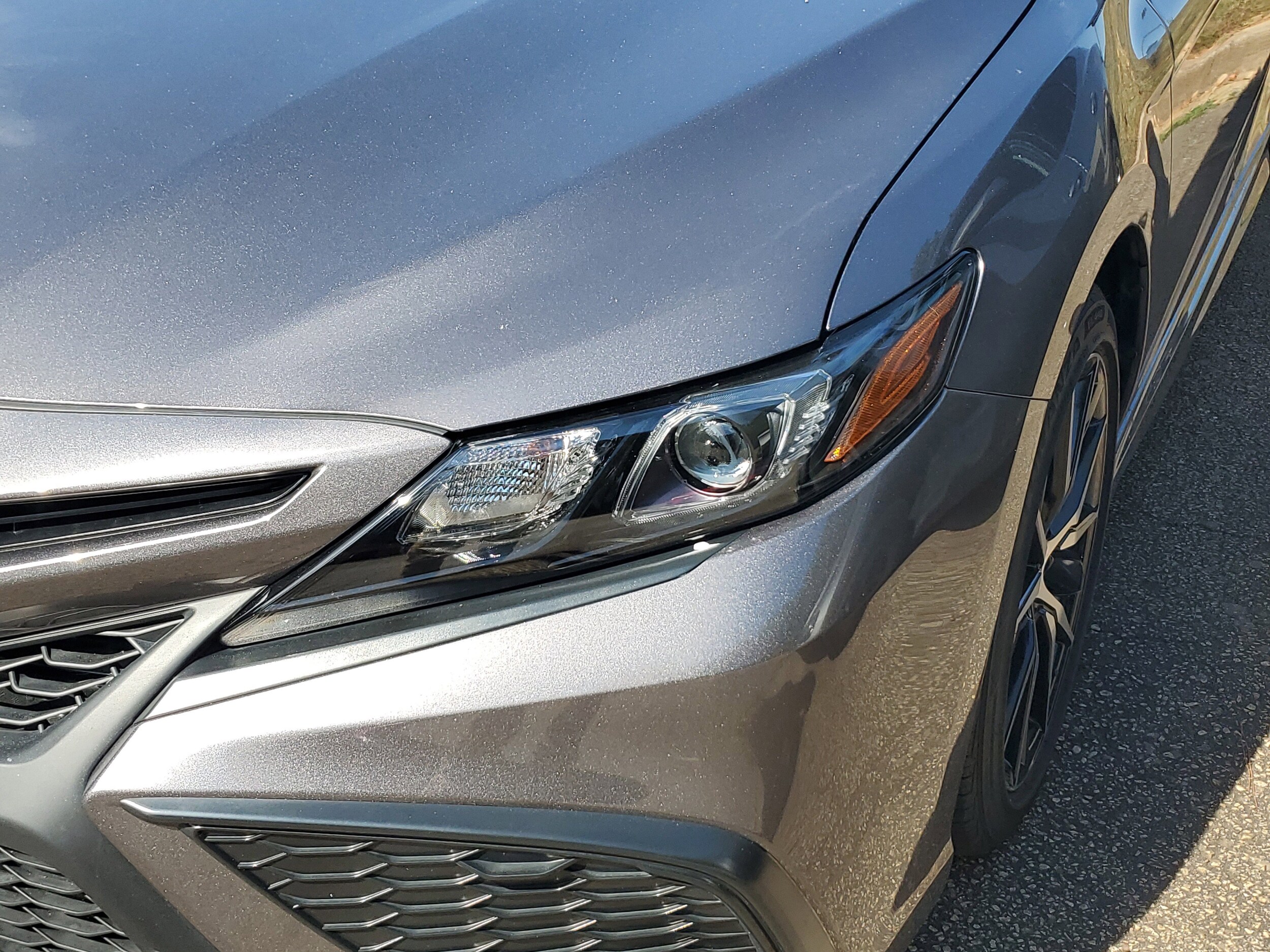 2024 Toyota Camry SE photo 4