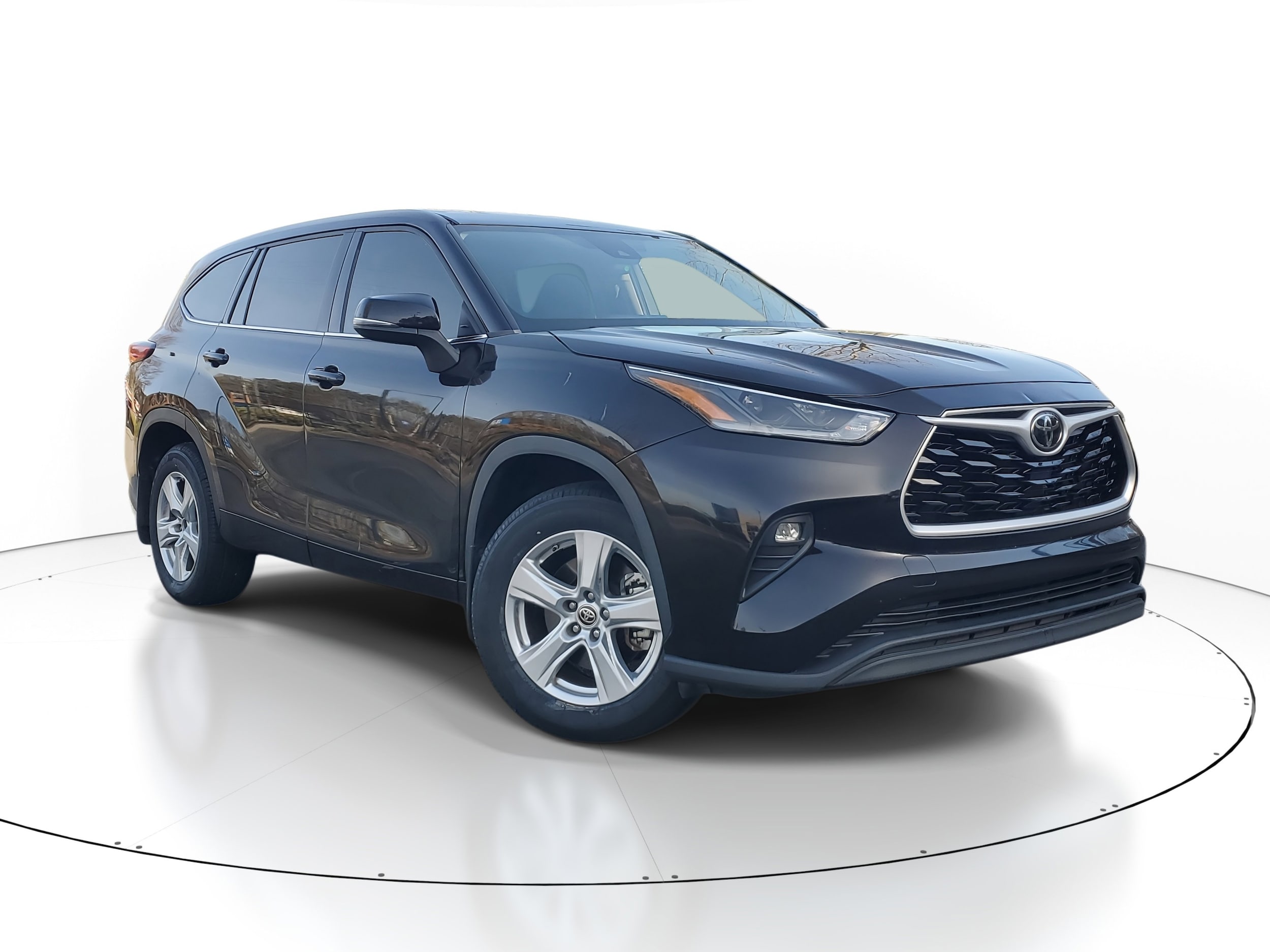 2021 Toyota Highlander LE