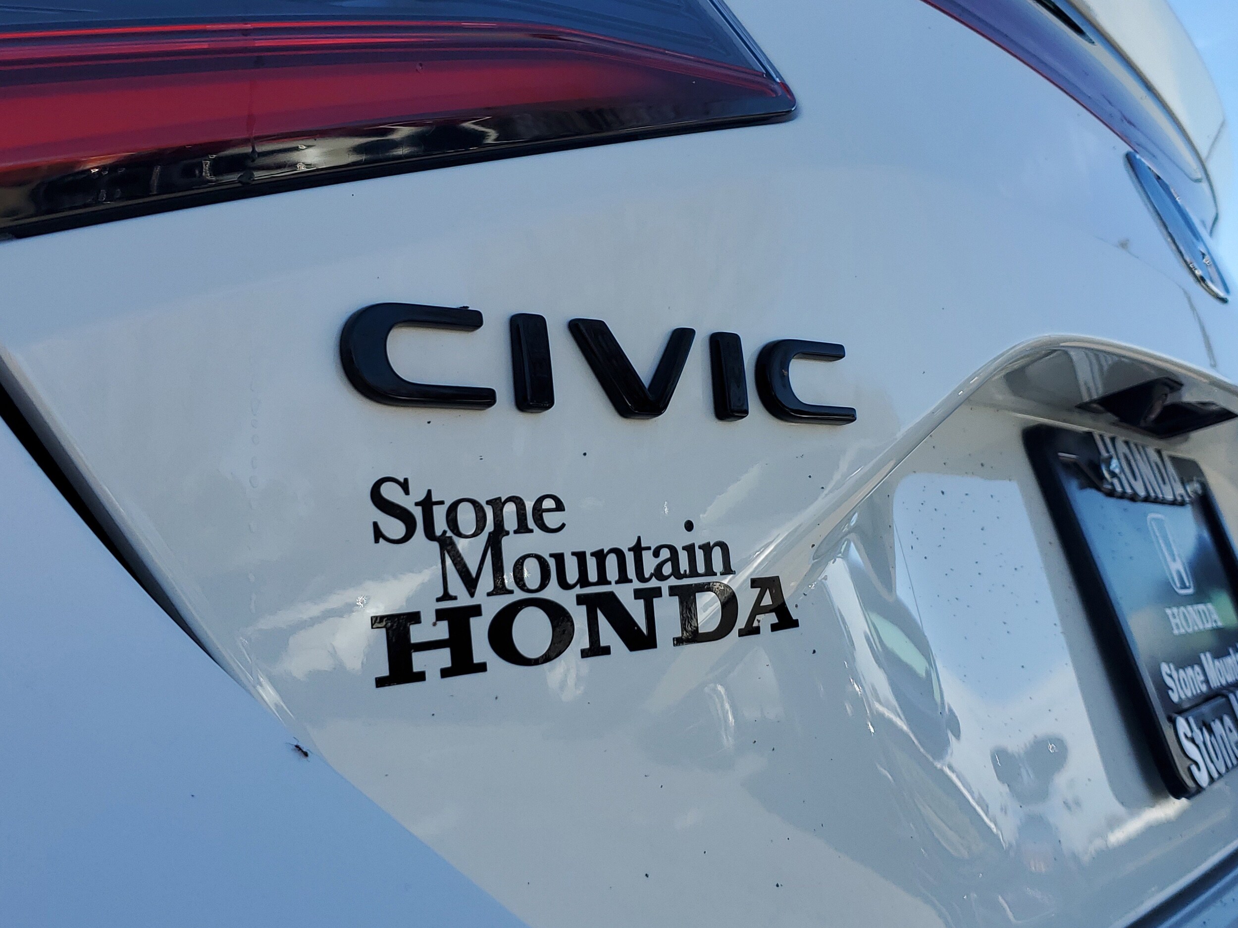 2026 Honda Civic Hatchback Sport Touring - Photo 9