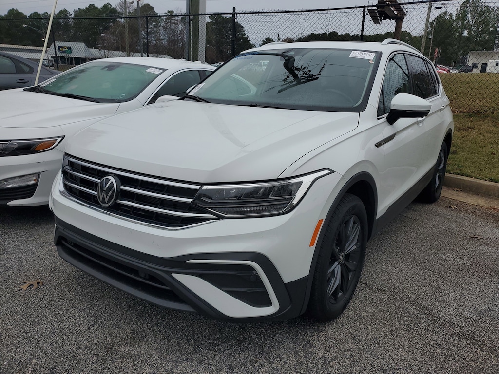 Used 2024 Volkswagen Tiguan 2.0T SE SUV