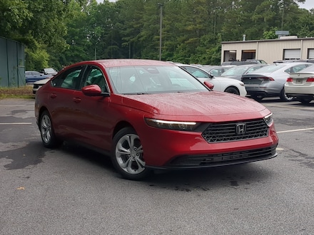 2025 Honda Accord LX Sedan
