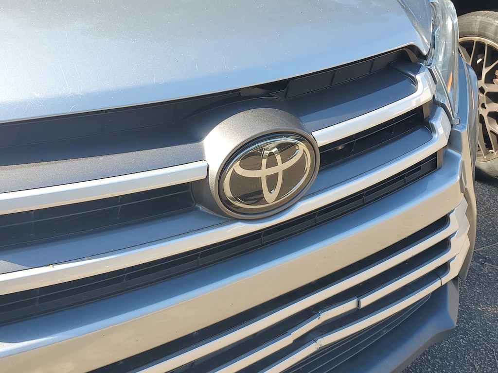 2019 Toyota Highlander XLE photo 4