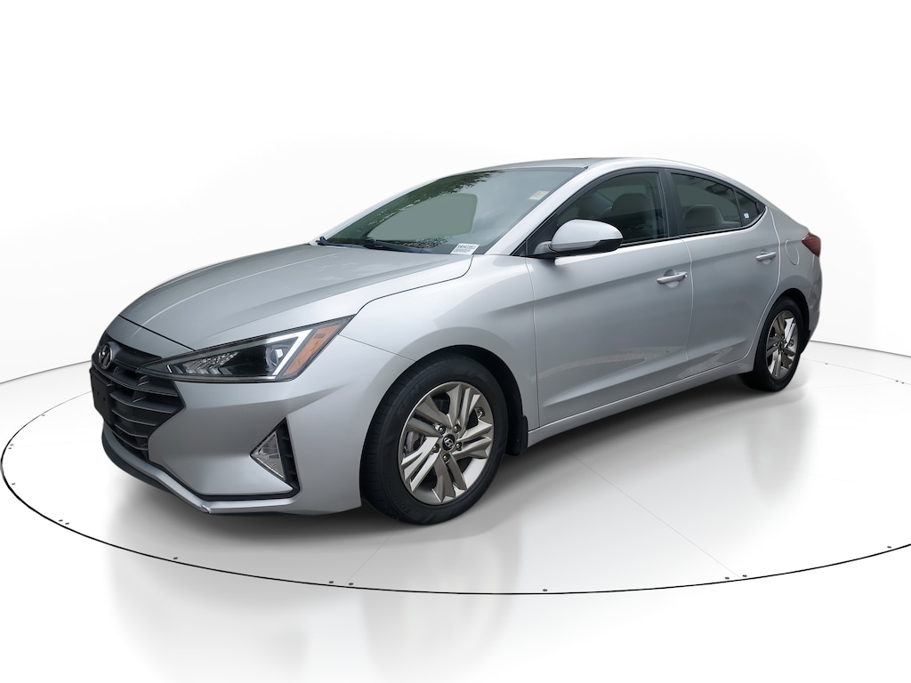 2019 Hyundai Elantra Value Edition photo 3