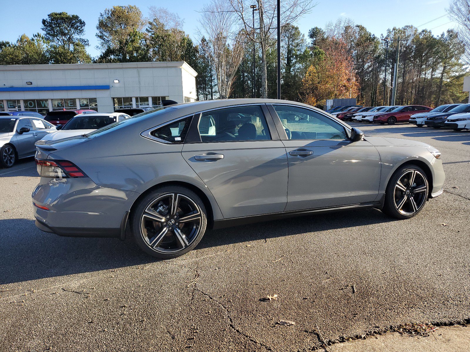 2025 Honda Accord Hybrid Sport photo 4