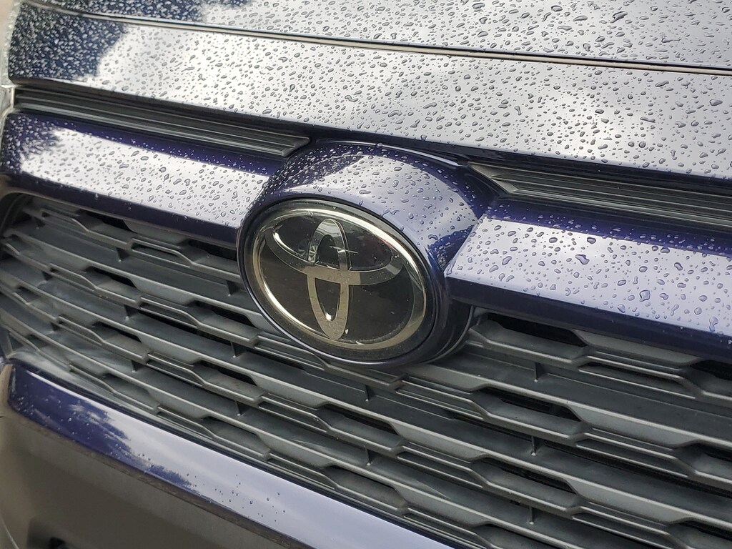 Used 2019 Toyota RAV4 XLE SUV