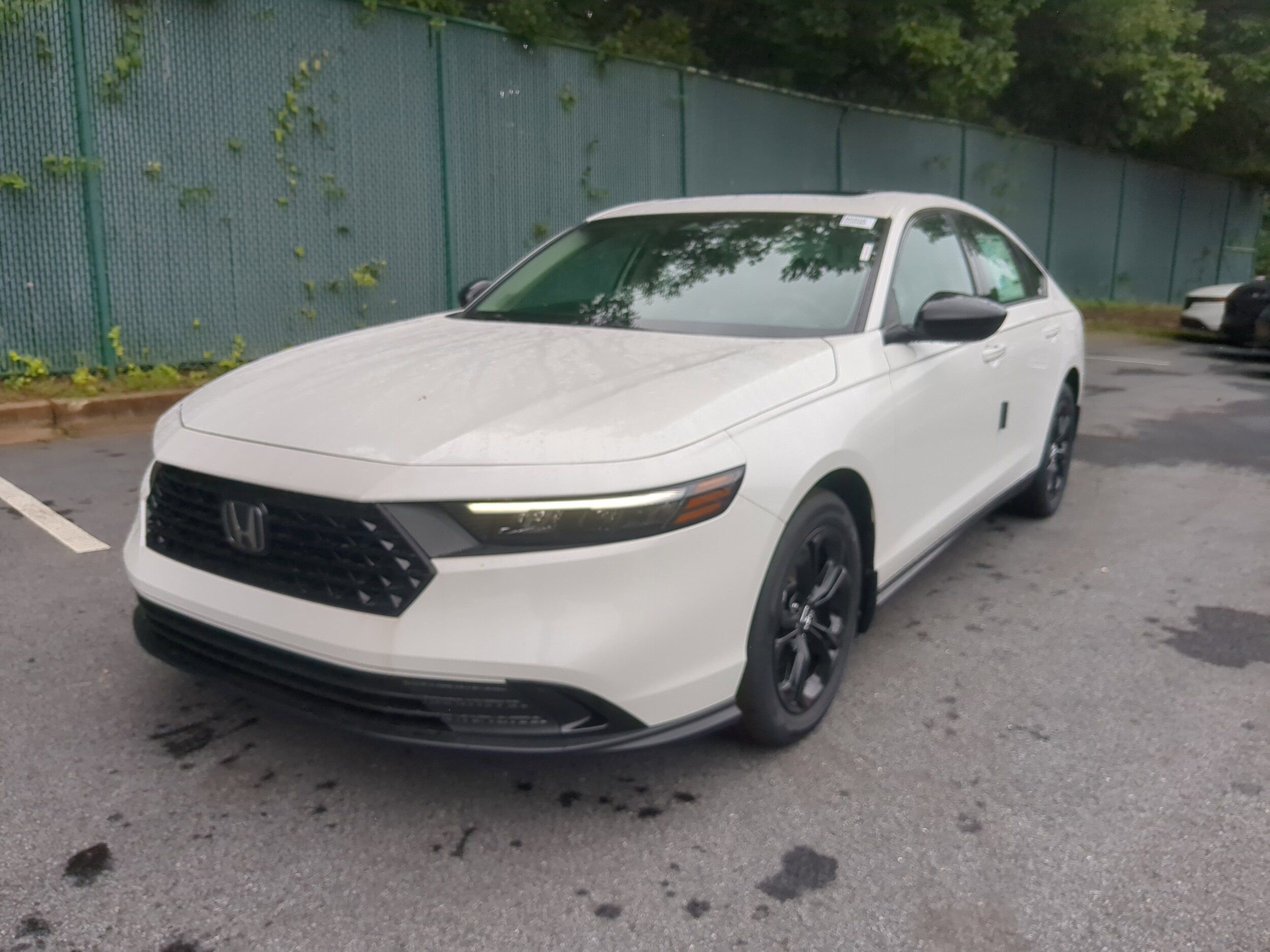 2025 Honda Accord SE photo 2