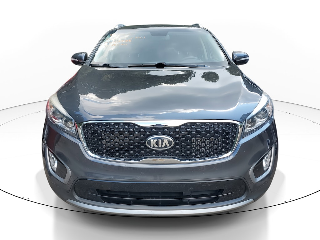 2017 Kia Sorento EX photo 2