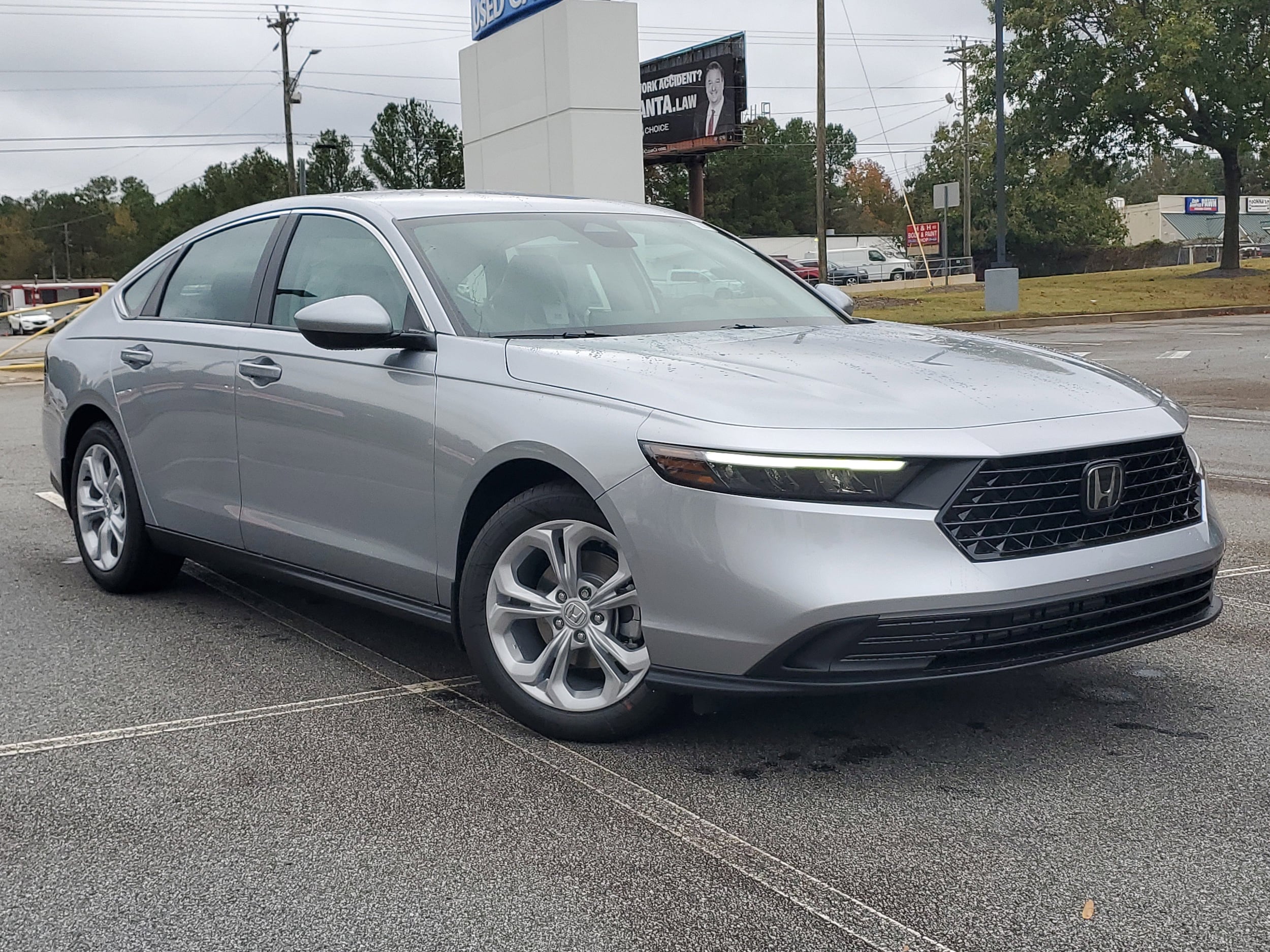 2025 Honda Accord LX's photo