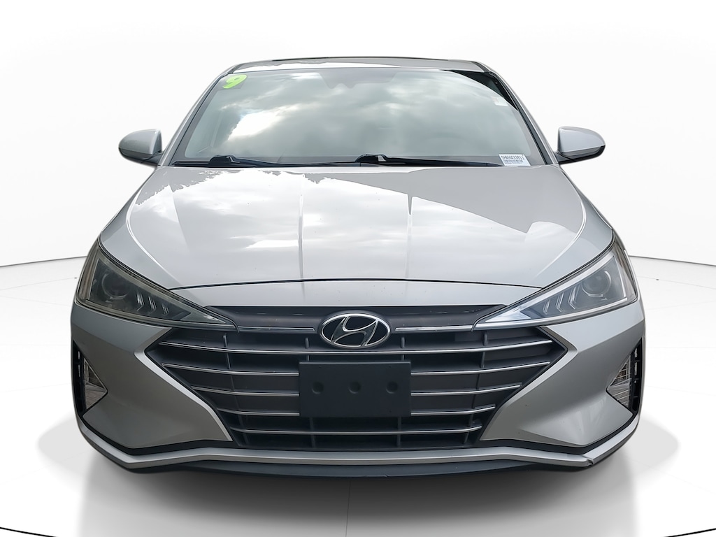 2019 Hyundai Elantra Value Edition photo 2