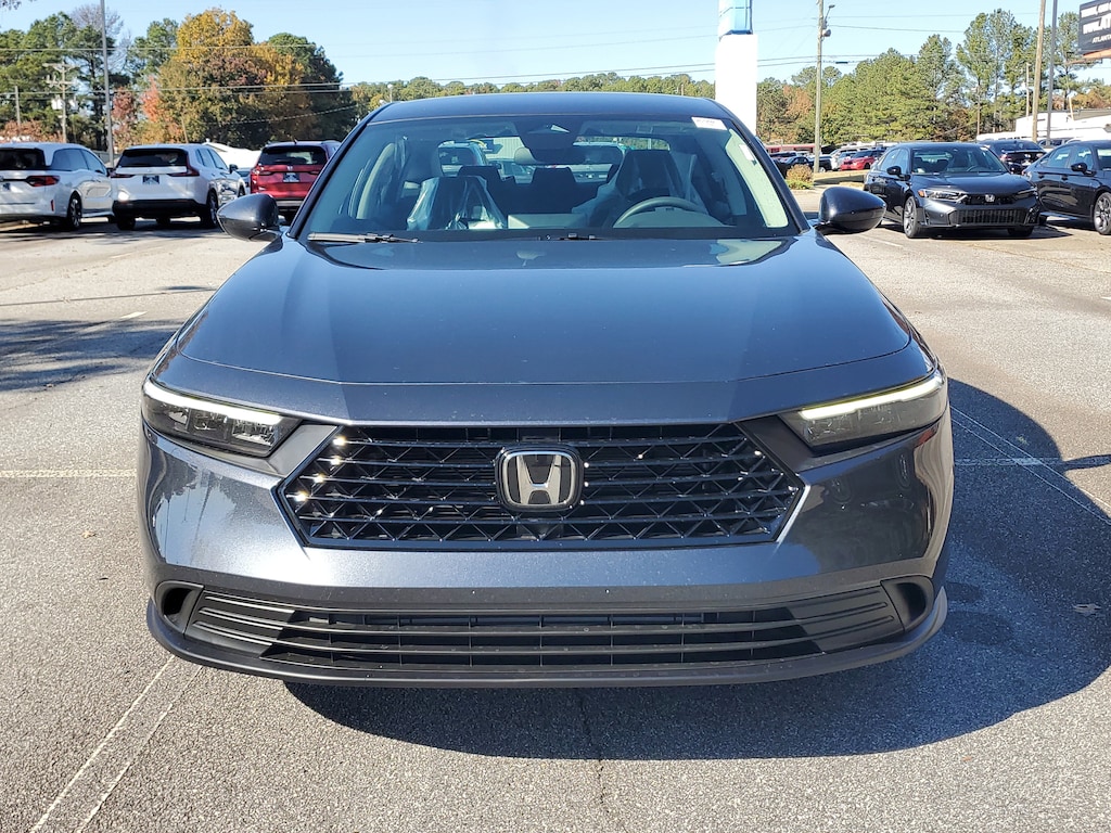 2025 Honda Accord LX photo 3