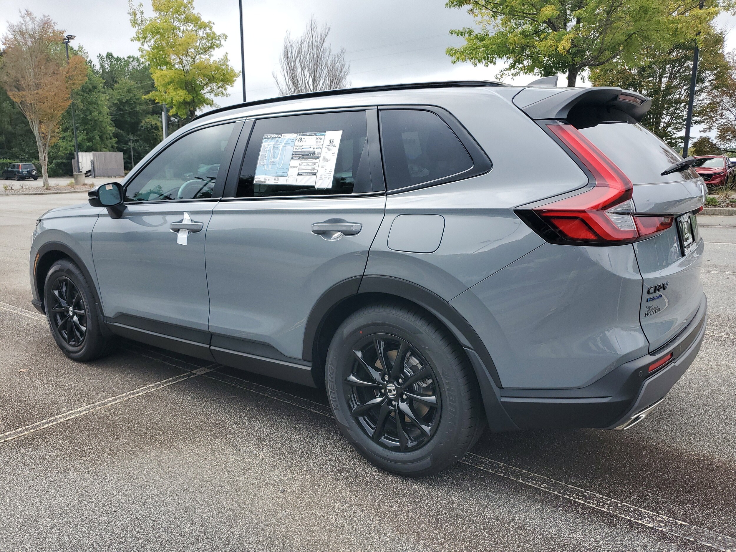 2026 Honda CR-V Hybrid Sport-L photo 4