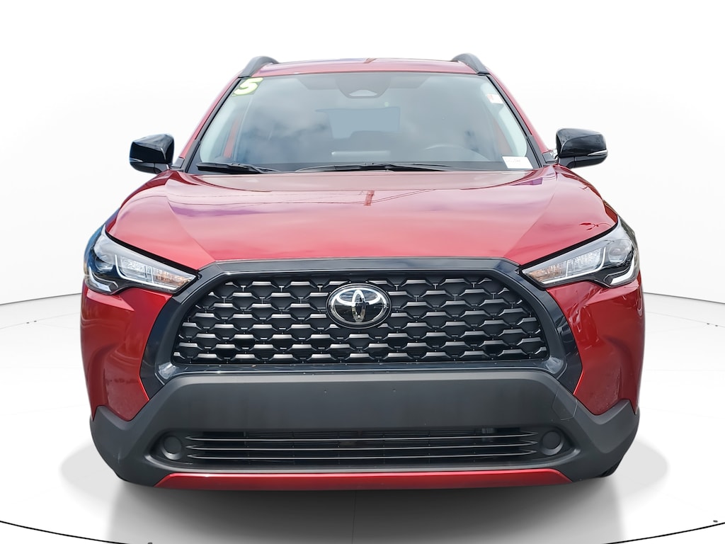 Used 2025 Toyota Corolla Cross LE SUV