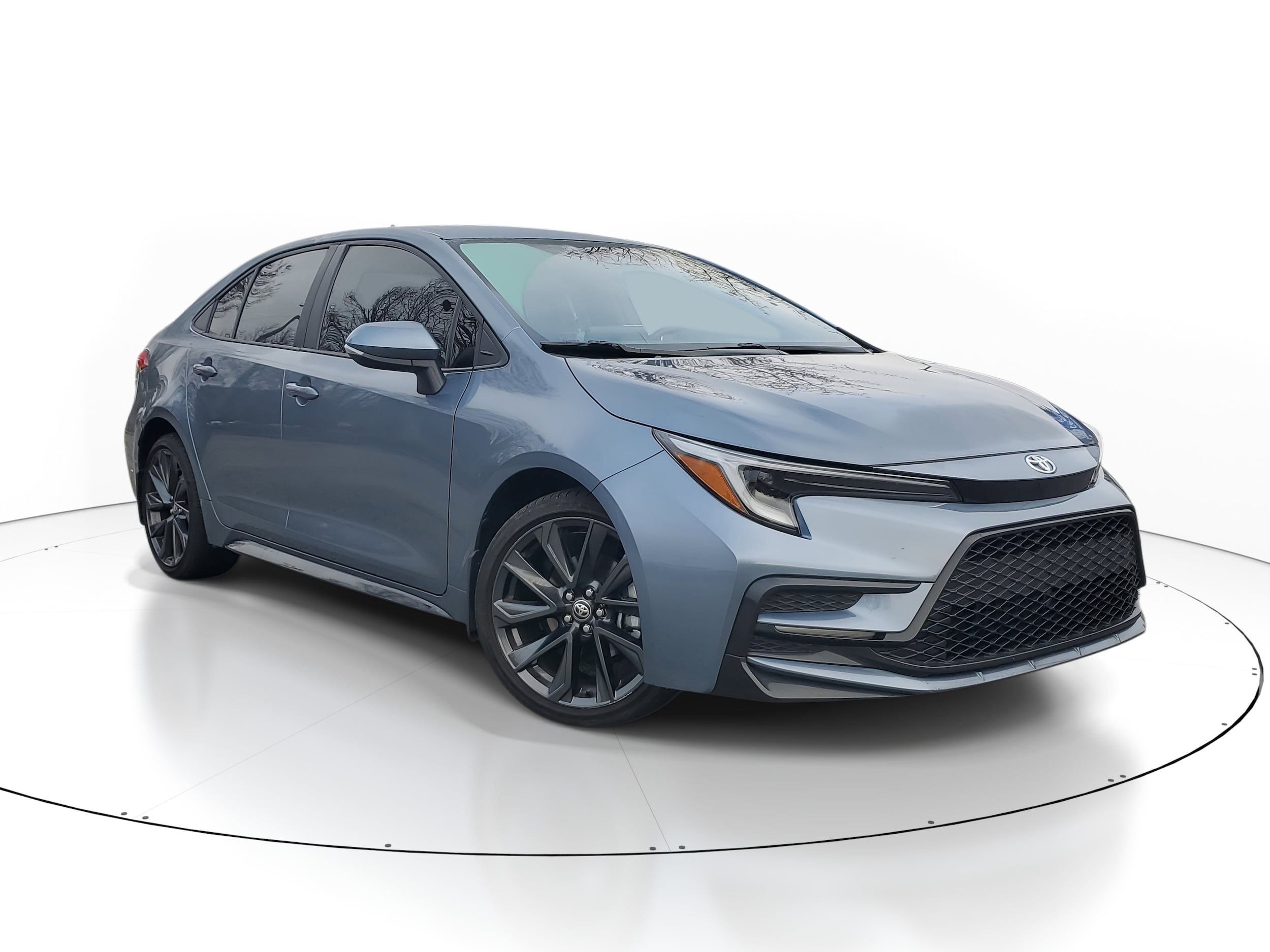 2024 Toyota Corolla SE's photo