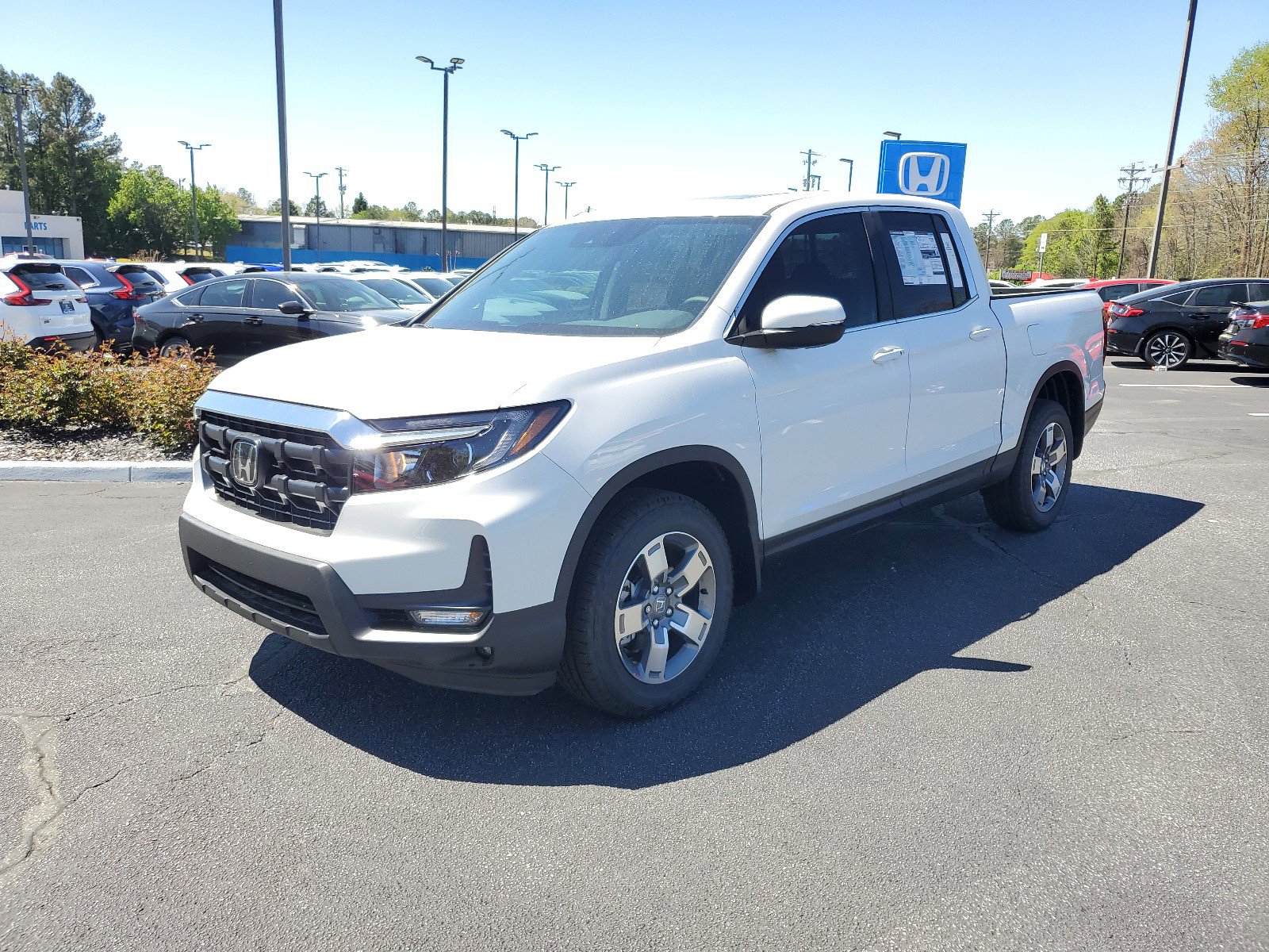 2024 Honda Ridgeline RTL photo 2