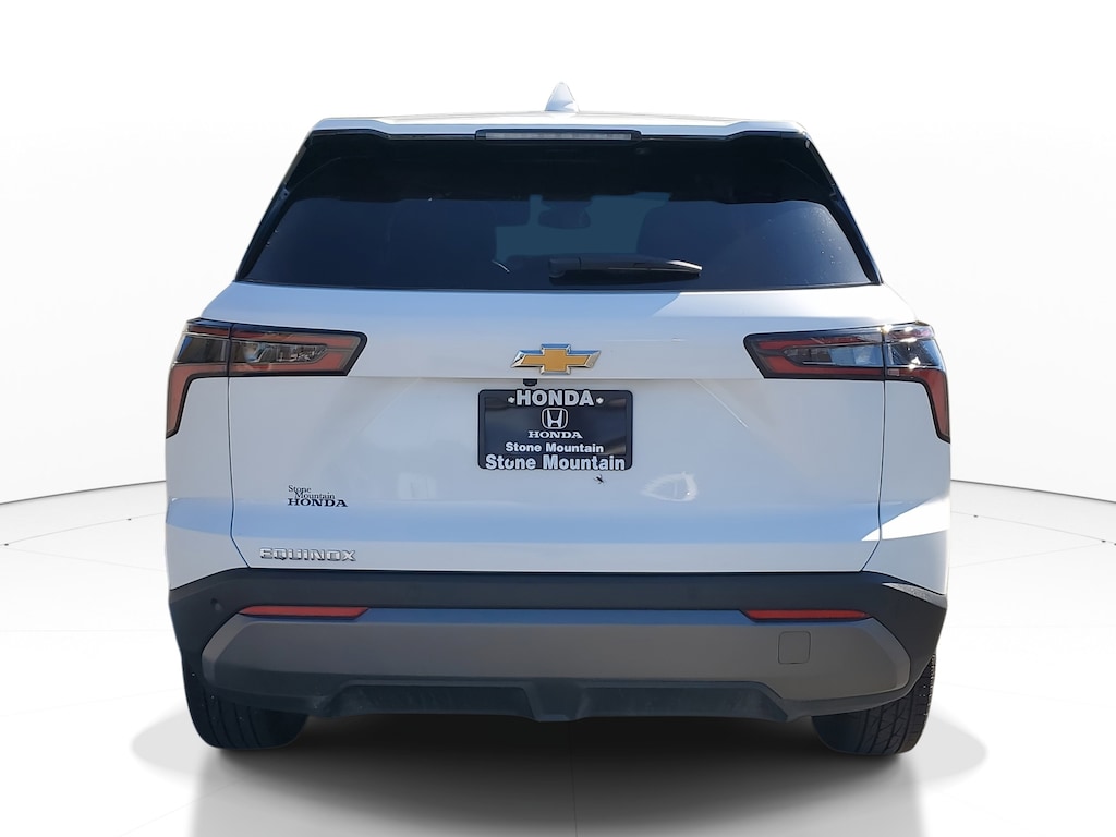 2025 Chevrolet Equinox LT photo 4