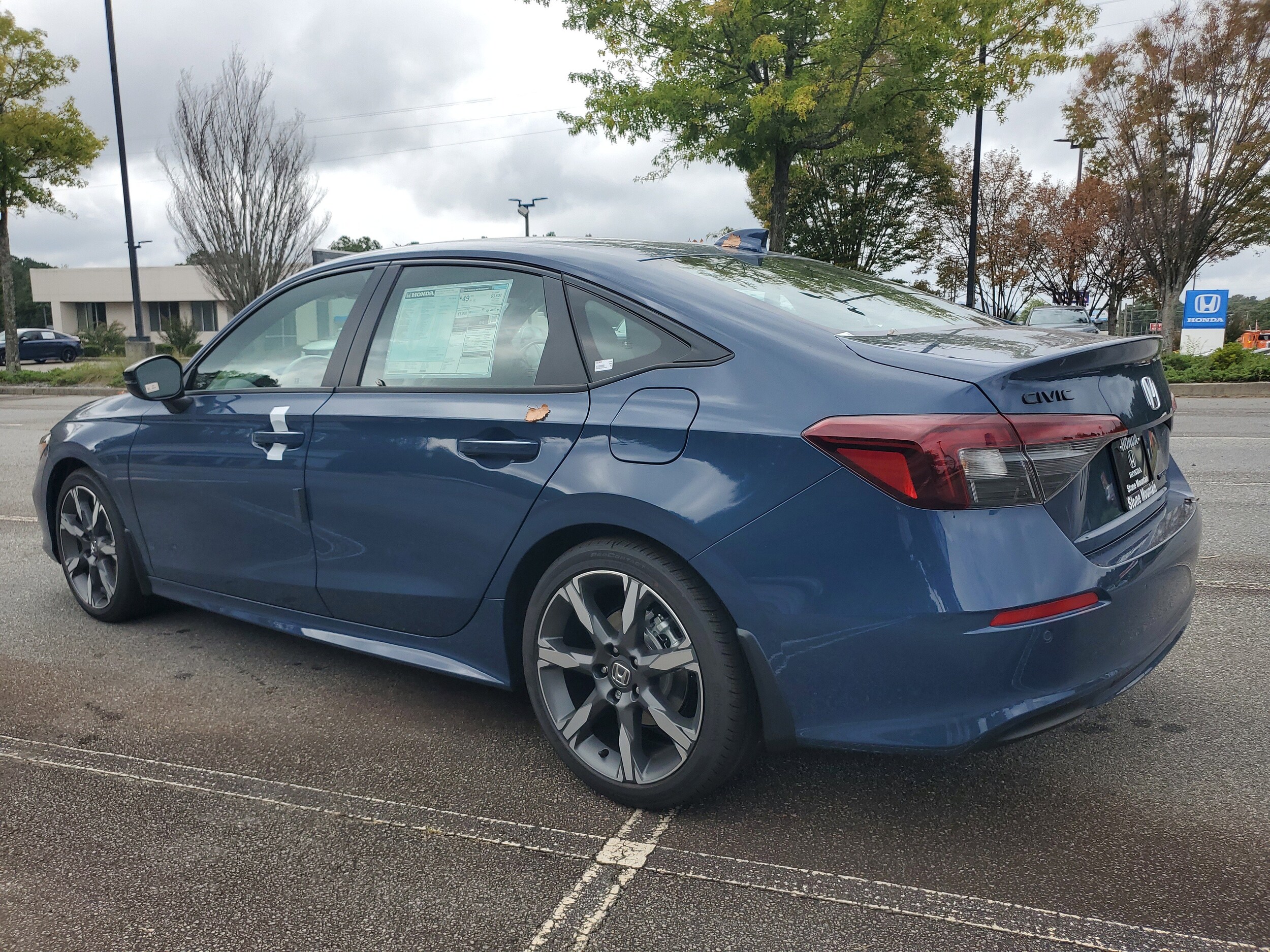 2026 Honda Civic Hybrid Sport photo 4