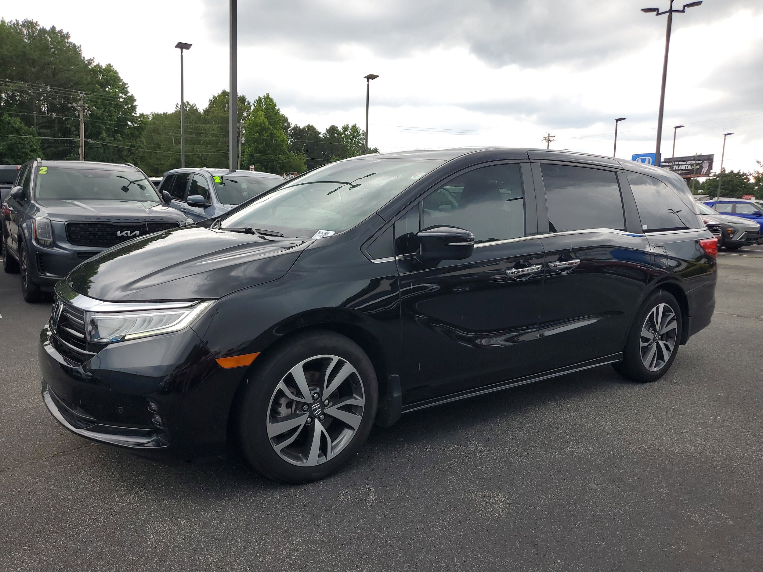 Used 2023 Honda Odyssey Touring with VIN 5FNRL6H8XPB068619 for sale in Snellville, GA