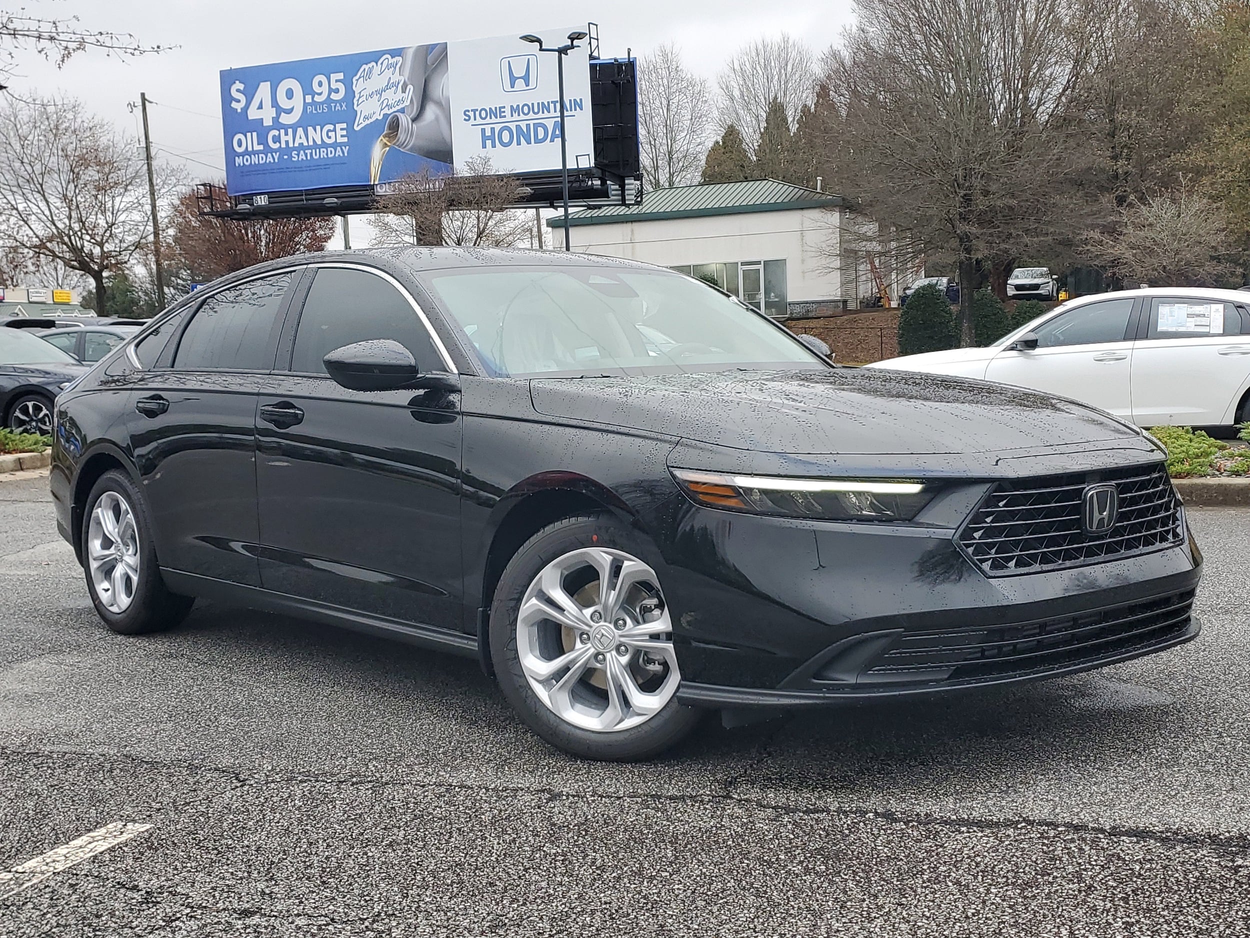 2025 Honda Accord LX's photo