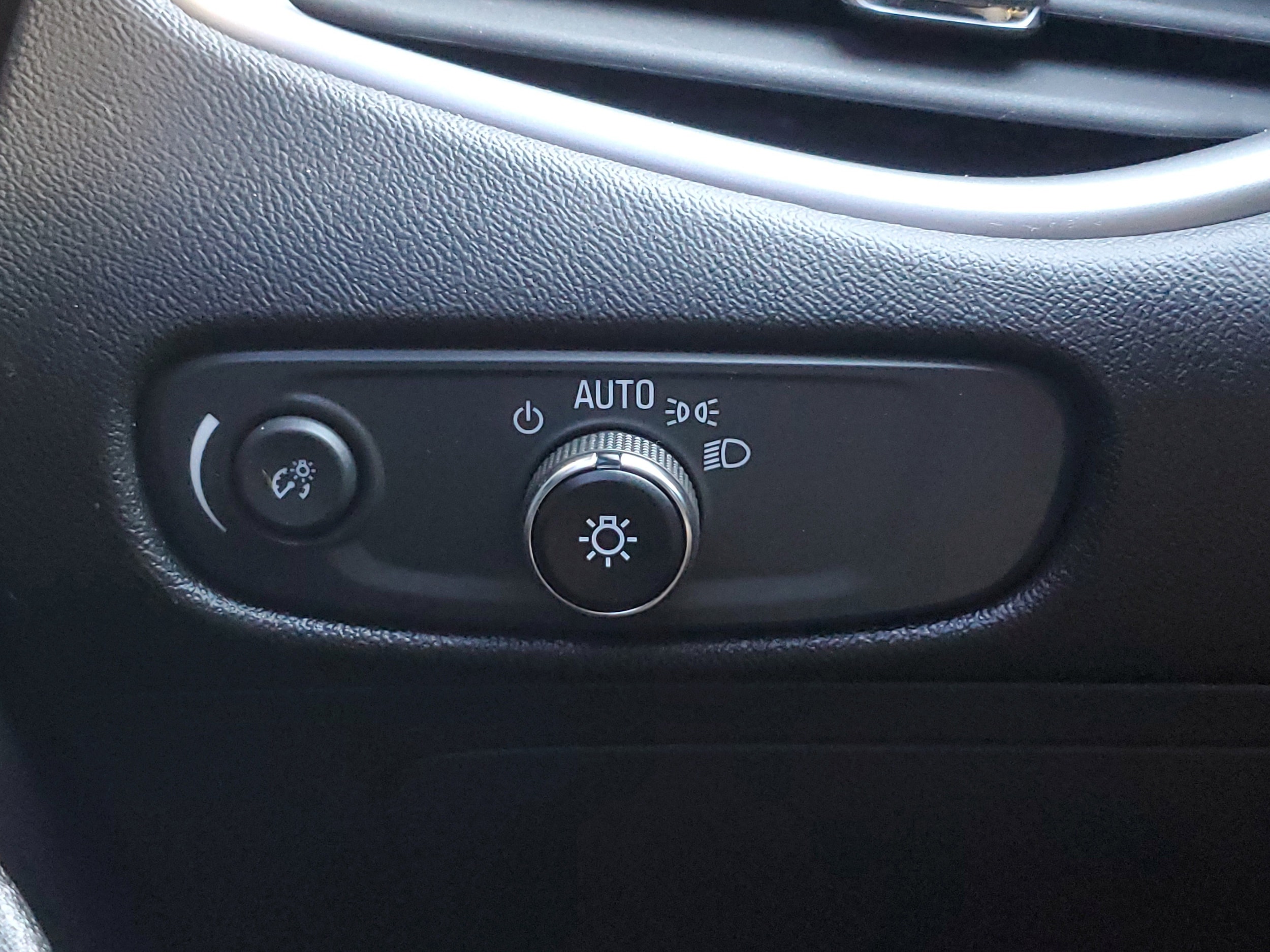 2023 Chevrolet Malibu 1LS - Photo 30