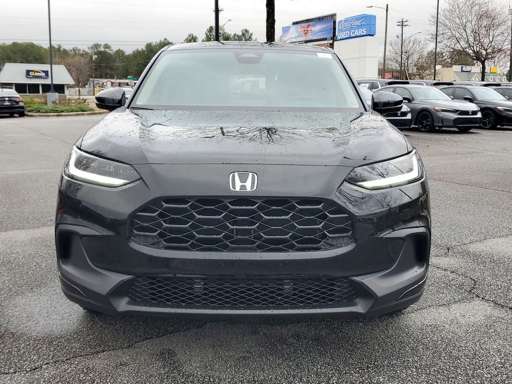 2026 Honda HR-V LX photo 2