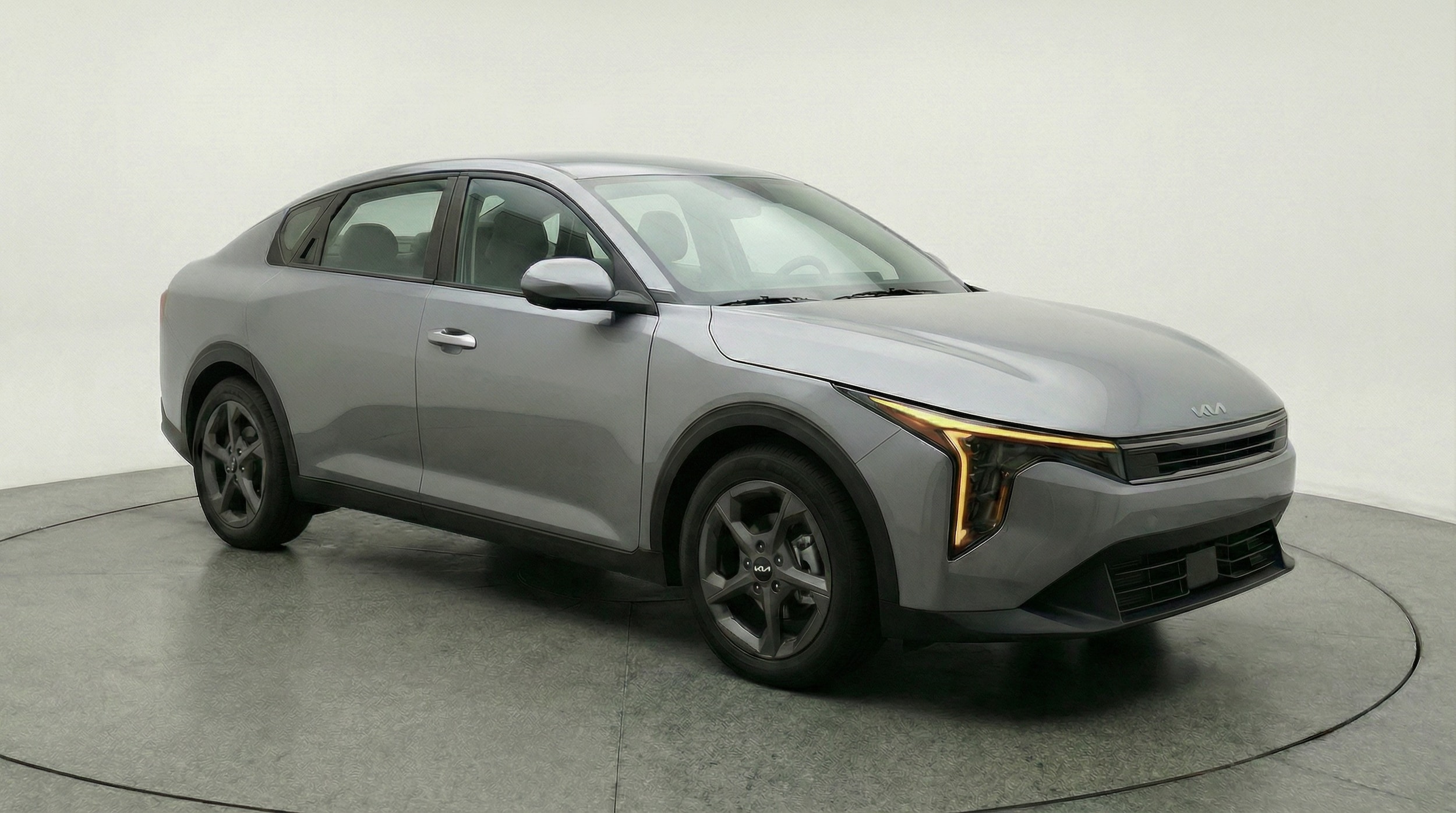 Thumbnail: 2025 Kia K4 - 1