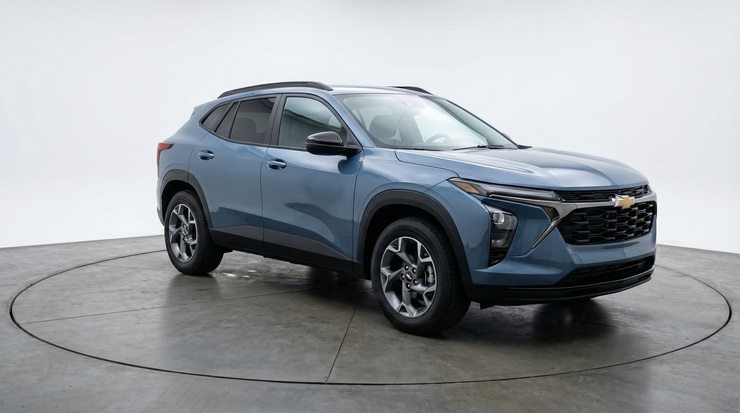 Thumbnail: 2025 Chevrolet Trax - 1