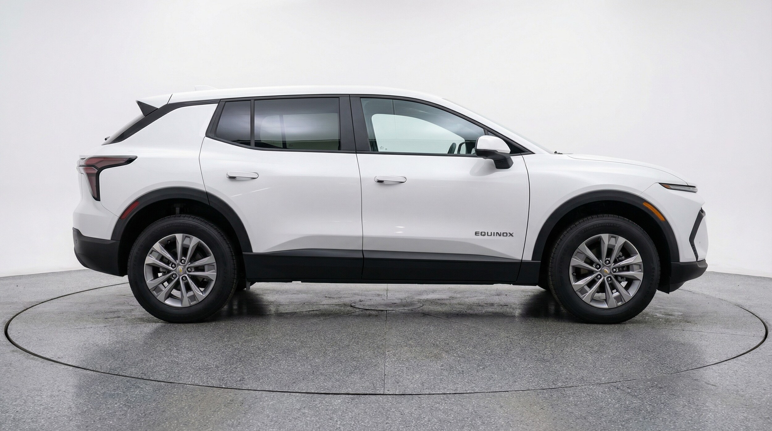 Thumbnail: 2025 Chevrolet Equinox - 8