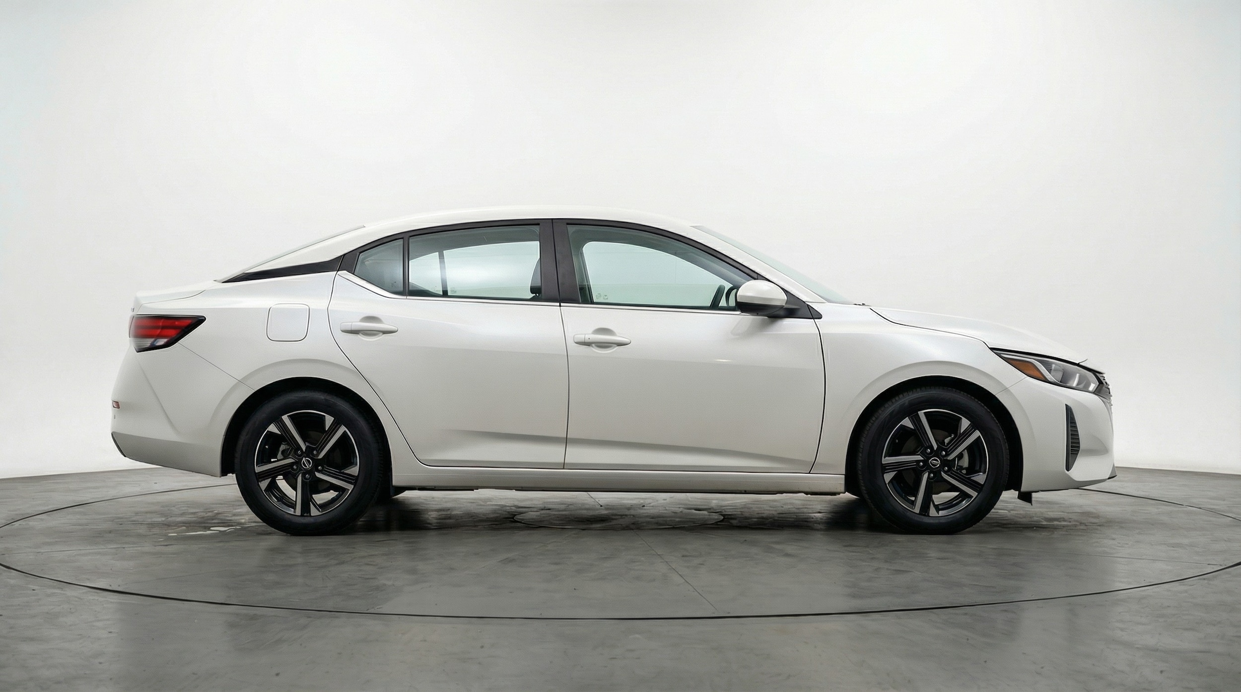 Thumbnail: 2025 Nissan Sentra - 8