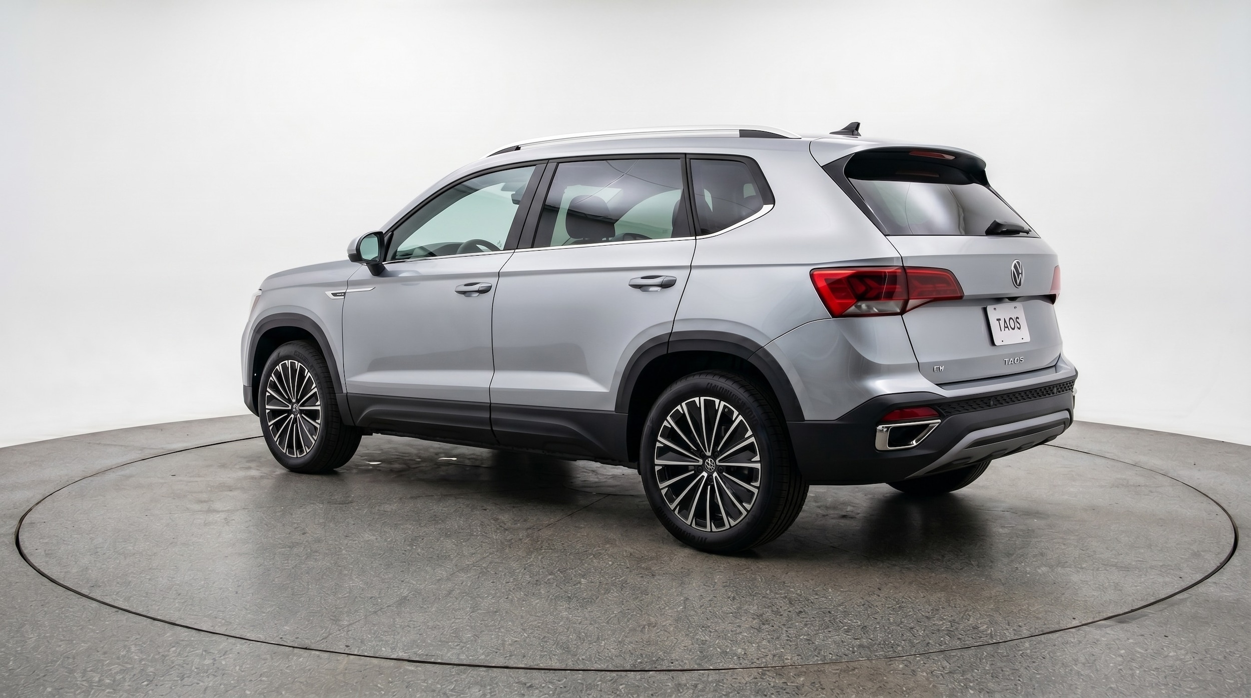 Thumbnail: 2025 Volkswagen Taos - 5