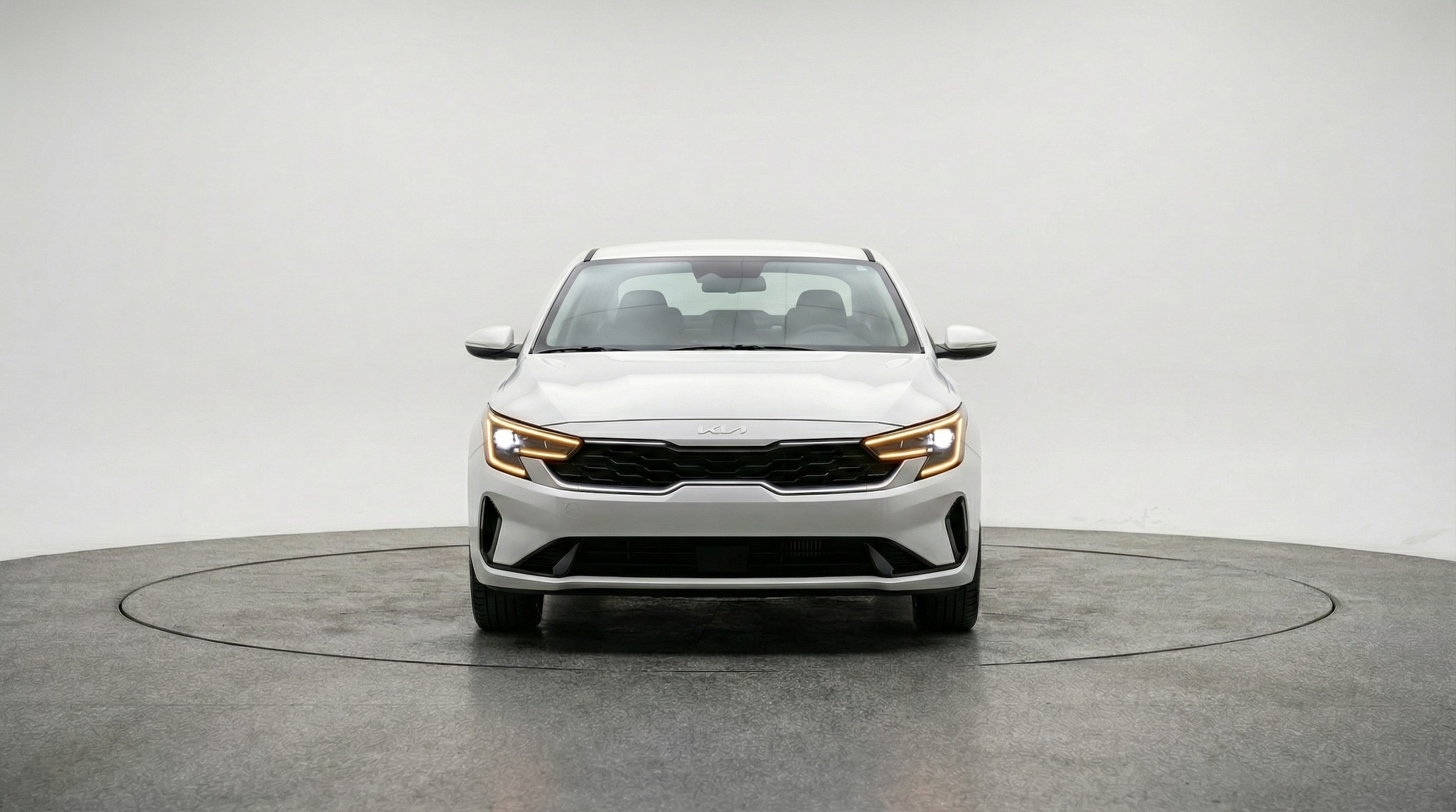 Thumbnail: 2025 Kia K4 - 2