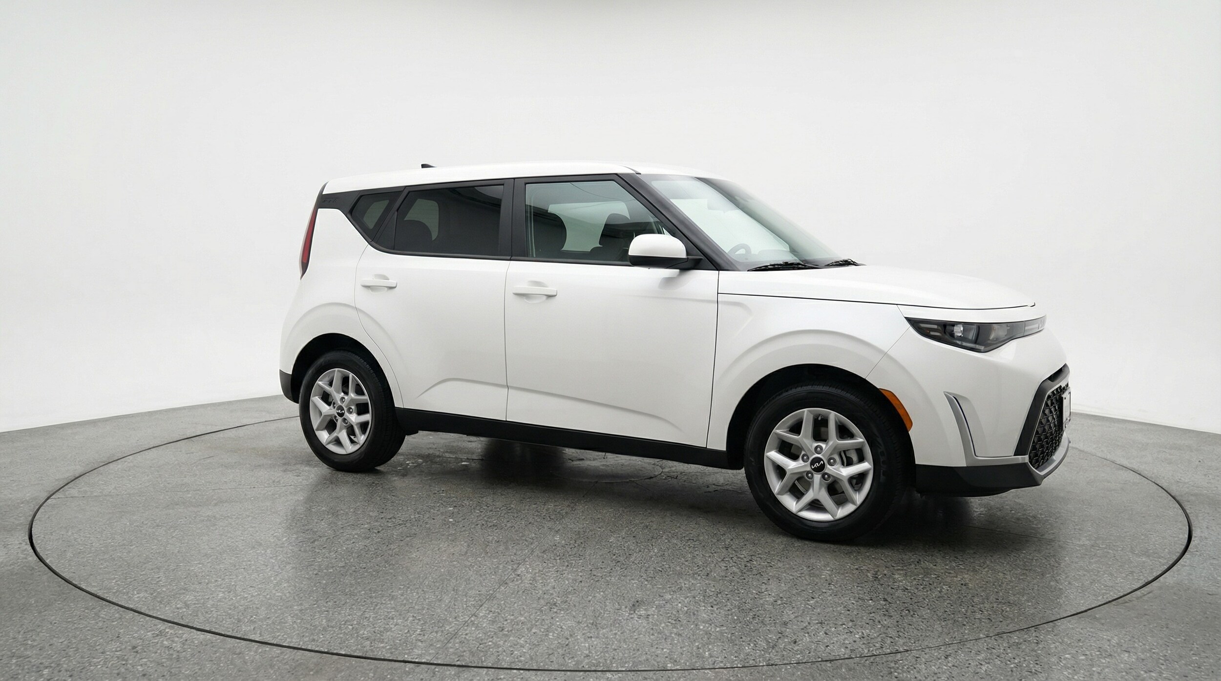 Thumbnail: 2025 Kia Soul - 1