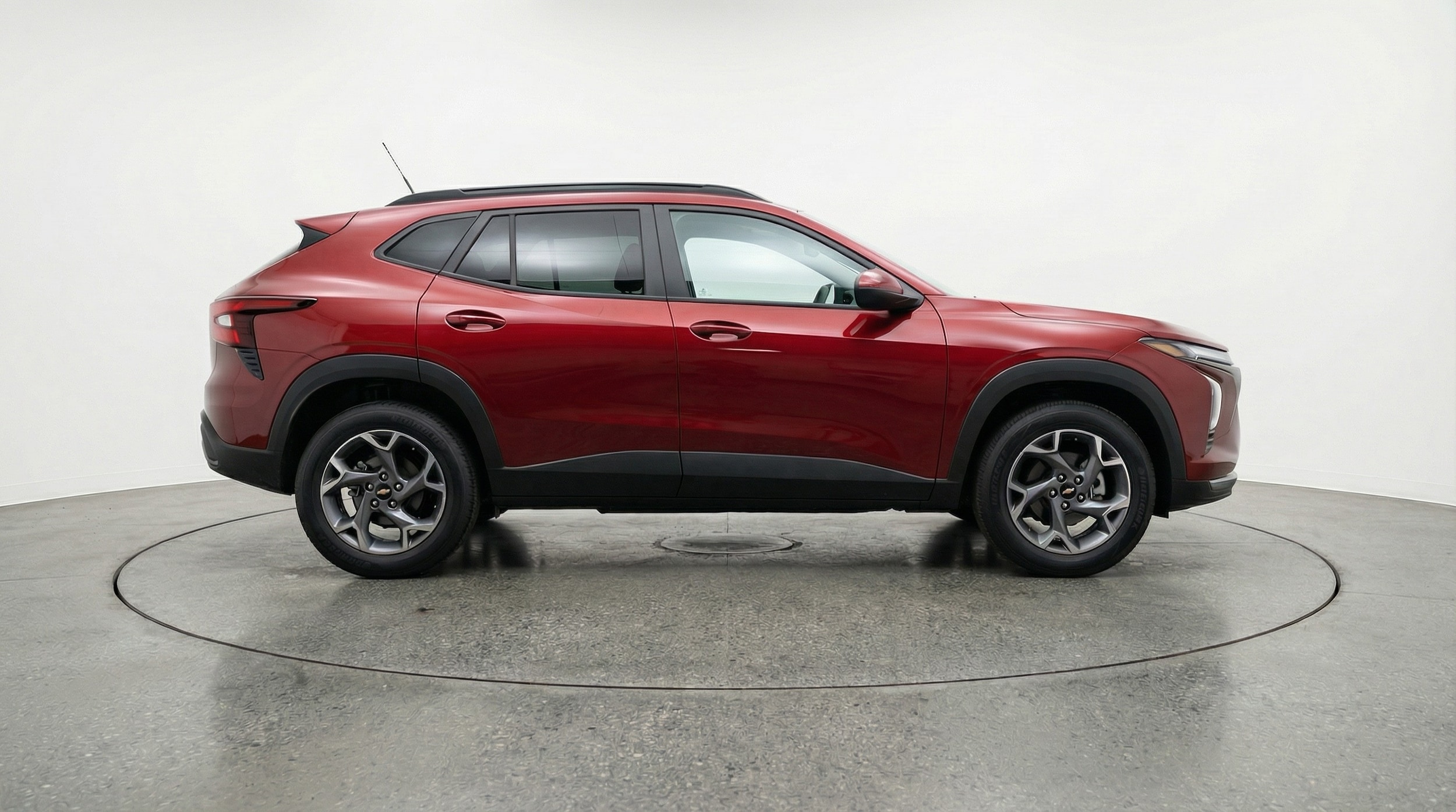 Thumbnail: 2025 Chevrolet Trax - 8